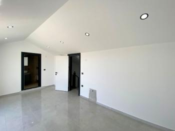 Didim'de Satılık Akıllı Sistemli Villa