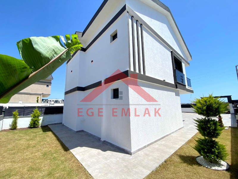Didim'de Satılık Akıllı Sistemli Villa