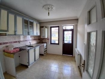 GÜVENAY - ÇORUM CAREFOUR KARŞISI SON KAT KİRALIK 2+1 DAİRE