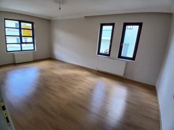 GÜVENAY - ÇORUM CAREFOUR KARŞISI SON KAT KİRALIK 2+1 DAİRE