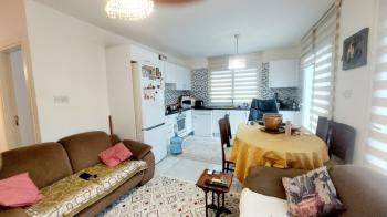 GİRNE MERKEZ BÖLGESİNDE SATILIK PENTHOUSE 