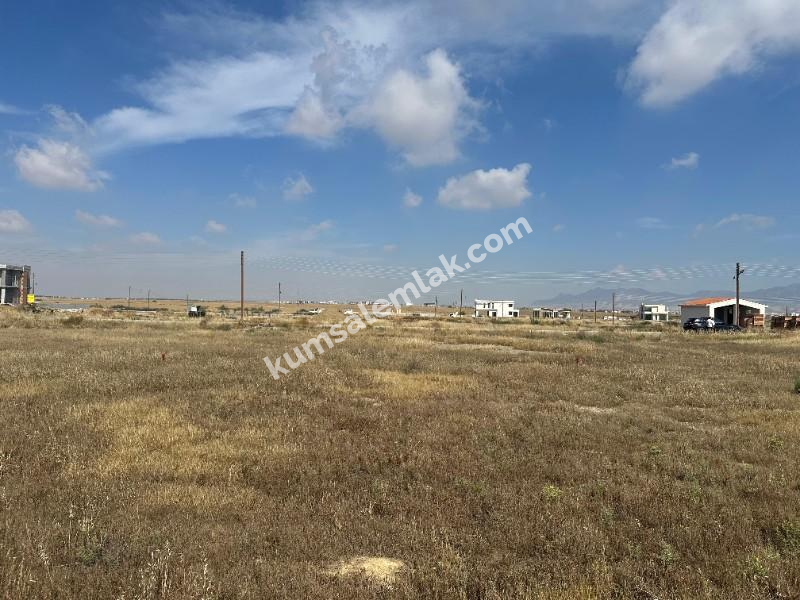 LEFKOŞA AYDEMET METEHAN BÖLGESİNDE SATILIK ARSA