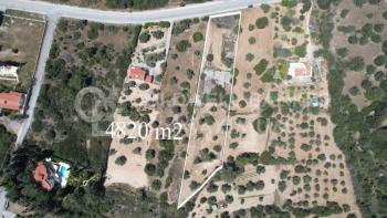 Kıbrıs Girne Ozanköy Bölgesinde Yol Üzeri Satılık 4820 m2 Arazi 
