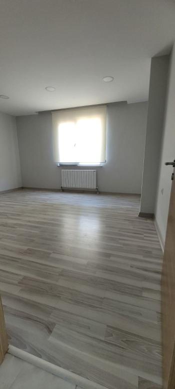 RESMİ KURUMLARA YAKIN OFİS KULLANIMINA UYGUN DAİRE 