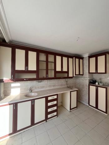 AFYON ÜÇOK EMLAKTAN KANLICA MAH SATILIK 3+1 TEMİZ BAKIMLI DAİRE