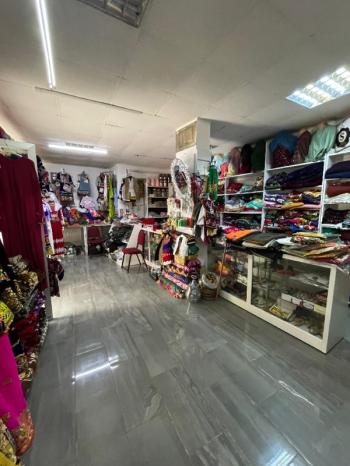 AFYON ÜÇOK EMLAKTAN İMARET CAMİ YANI SATILIK 87M² DÜKKAN