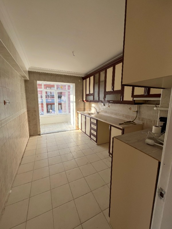 AFYON ÜÇOK EMLAKTAN KANLICA MAH SATILIK 3+1 TEMİZ BAKIMLI DAİRE