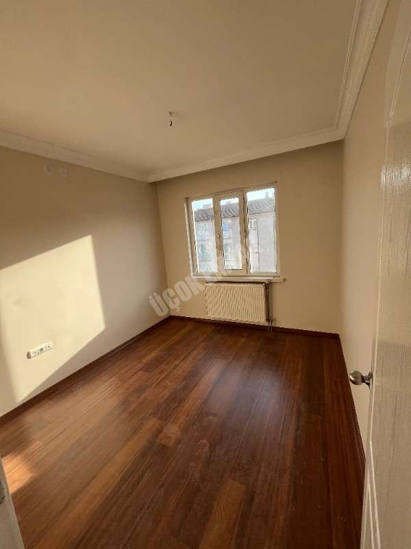 AFYON ÜÇOK EMLAKTAN KANLICA MAH SATILIK 3+1 TEMİZ BAKIMLI DAİRE