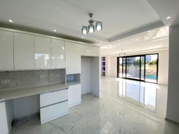 Didim Efeler Mahallesinde 3+1 Tam Müstakil Villa