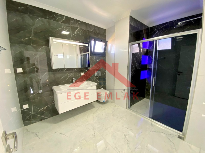 Didim Efeler Mahallesinde 3+1 Tam Müstakil Villa