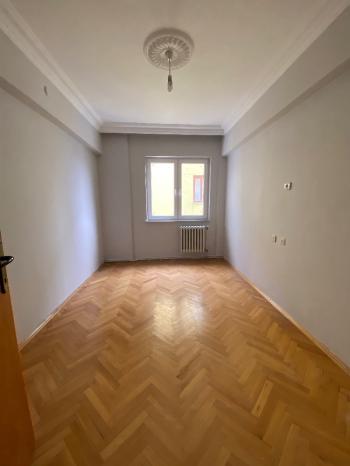 GÜVENAY - ÇORUM FATİH CADDESİ 3+1 KİRALIK DAİRE 
