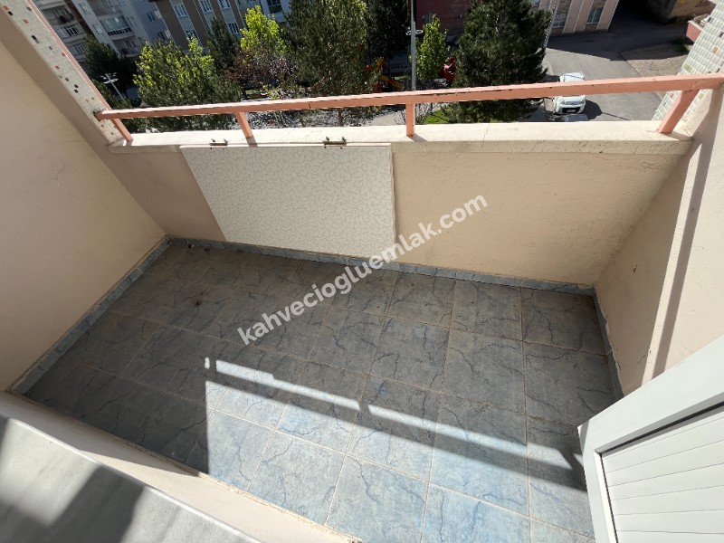 KAHVECİOĞLU EMLAK'DAN YİĞİTLER MAH SATILIK DAİRE