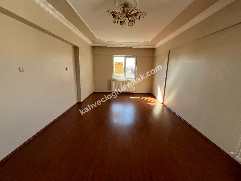 KAHVECİOĞLU EMLAK'DAN YİĞİTLER MAH SATILIK DAİRE
