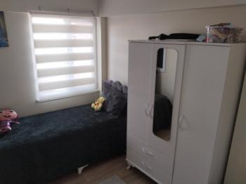 EMLAK HABERCİSİ 'NDEN MUDANYA ÖMERBEY KANALDA MERKEZİ NOKTADA  İÇİ SIFIR YAPILI 135 m2 3+1 DAİRE