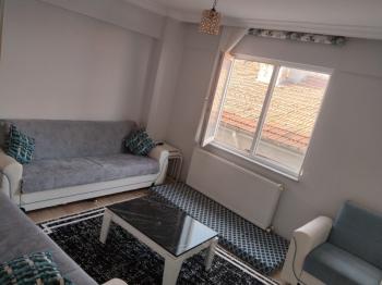 EMLAK HABERCİSİ 'NDEN MUDANYA ÖMERBEY KANALDA MERKEZİ NOKTADA  İÇİ SIFIR YAPILI 135 m2 3+1 DAİRE