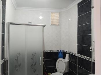 EMLAK HABERCİSİ 'NDEN MUDANYA ÖMERBEY KANALDA MERKEZİ NOKTADA  İÇİ SIFIR YAPILI 135 m2 3+1 DAİRE