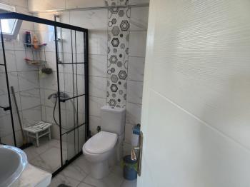EMLAK HABERCİSİ 'NDEN MUDANYA ÖMERBEY  IŞIKLI YOLU MEVKİİDEFULL DENİZ MANZARALI E.BANYOLU 150 m2 MASRAFSIZ 3+1 DAİRE
