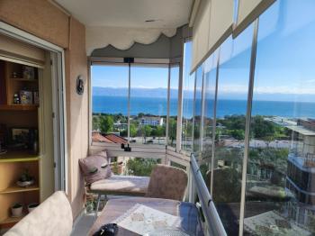 EMLAK HABERCİSİ 'NDEN MUDANYA ÖMERBEY  IŞIKLI YOLU MEVKİİDEFULL DENİZ MANZARALI E.BANYOLU 150 m2 MASRAFSIZ 3+1 DAİRE