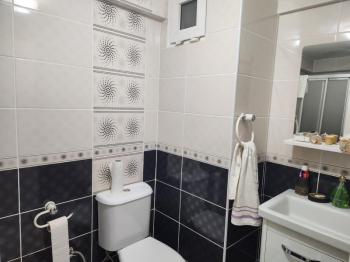 EMLAK HABERCİSİ 'NDEN MUDANYA ÖMERBEY  IŞIKLI YOLU MEVKİİDEFULL DENİZ MANZARALI E.BANYOLU 150 m2 MASRAFSIZ 3+1 DAİRE