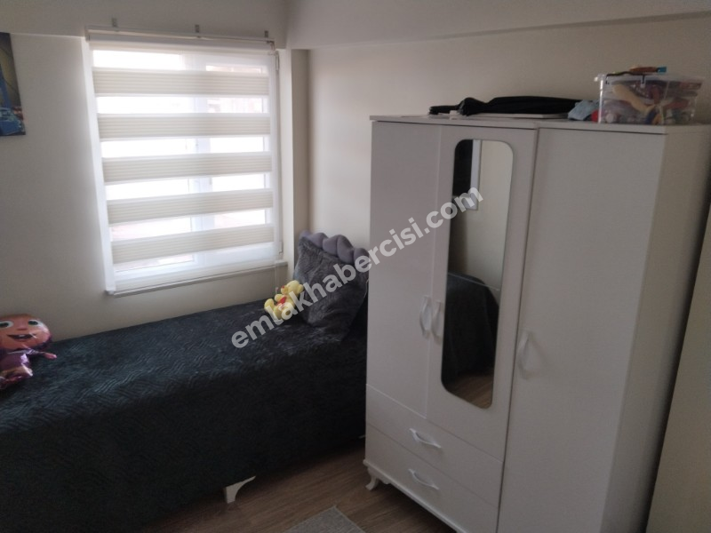 EMLAK HABERCİSİ 'NDEN MUDANYA ÖMERBEY KANALDA MERKEZİ NOKTADA  İÇİ SIFIR YAPILI 135 m2 3+1 DAİRE