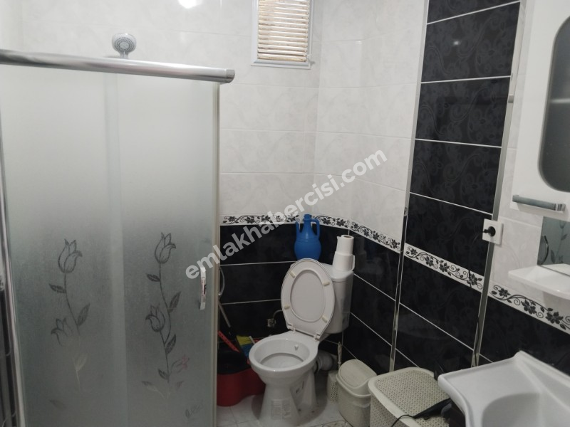 EMLAK HABERCİSİ 'NDEN MUDANYA ÖMERBEY KANALDA MERKEZİ NOKTADA  İÇİ SIFIR YAPILI 135 m2 3+1 DAİRE
