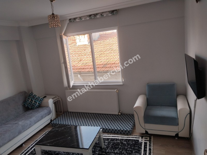 EMLAK HABERCİSİ 'NDEN MUDANYA ÖMERBEY KANALDA MERKEZİ NOKTADA  İÇİ SIFIR YAPILI 135 m2 3+1 DAİRE