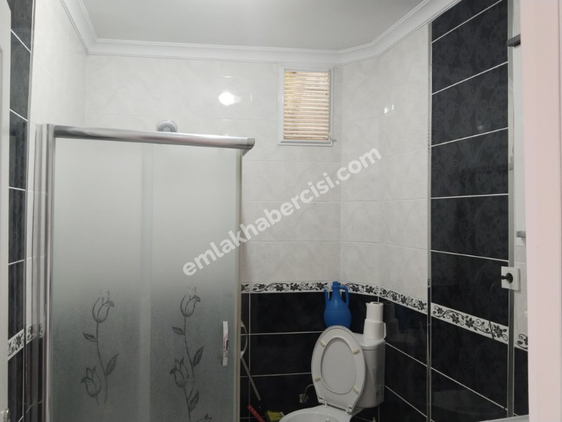 EMLAK HABERCİSİ 'NDEN MUDANYA ÖMERBEY KANALDA MERKEZİ NOKTADA  İÇİ SIFIR YAPILI 135 m2 3+1 DAİRE