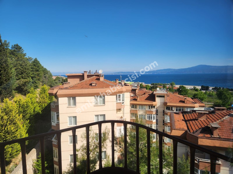 EMLAK HABERCİSİ 'NDEN MUDANYA ÖMERBEY  IŞIKLI YOLU MEVKİİDEFULL DENİZ MANZARALI E.BANYOLU 150 m2 MASRAFSIZ 3+1 DAİRE