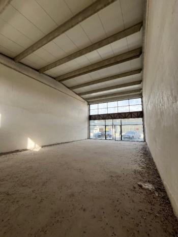 AFYON ÜÇOK EMLAKTAN VEYSEL KARANİ MAH SATILIK 150M² DÜKKAN
