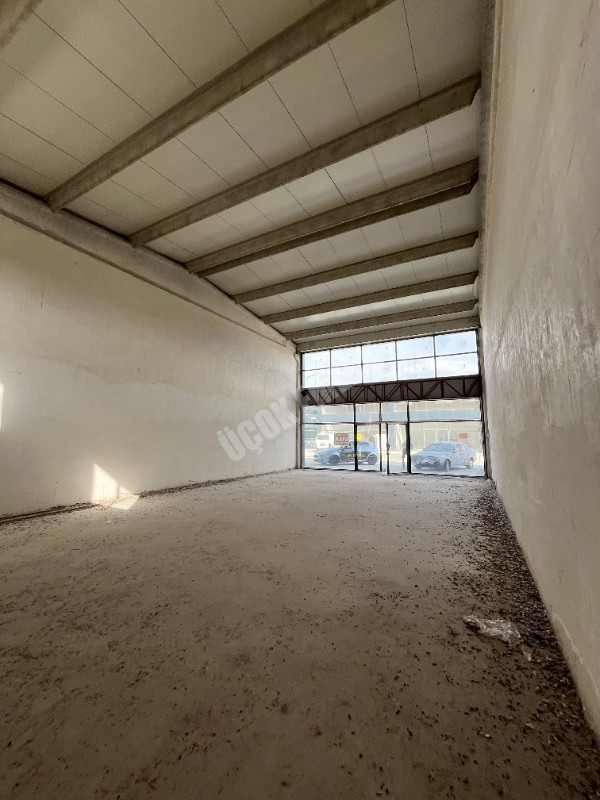 AFYON ÜÇOK EMLAKTAN VEYSEL KARANİ MAH SATILIK 150M² DÜKKAN