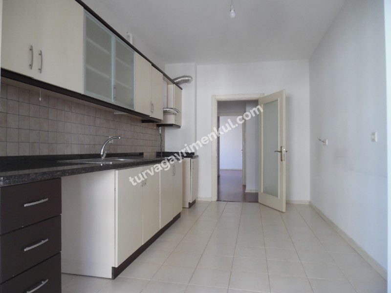 ÇORLUPARK SİTESİNDE 4+1 SATILIK DAİRE 
