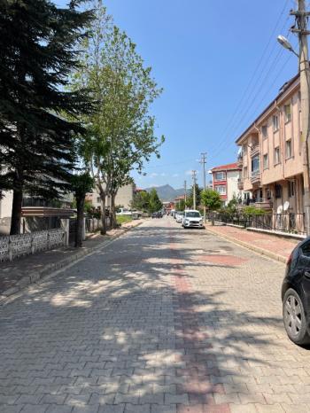 AFYON ÜÇOK EMLAKTAN ESENTEPE MAH KİRALIK 3+1 BAKIMLI DAİRE