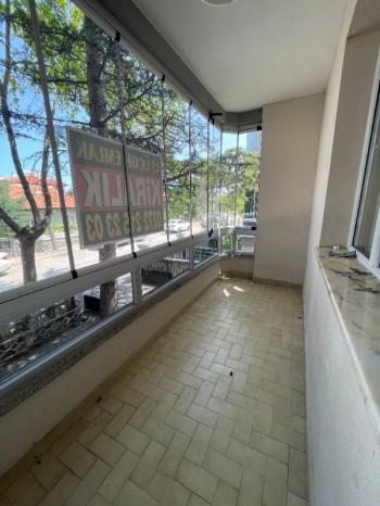 AFYON ÜÇOK EMLAKTAN ESENTEPE MAH KİRALIK 3+1 BAKIMLI DAİRE