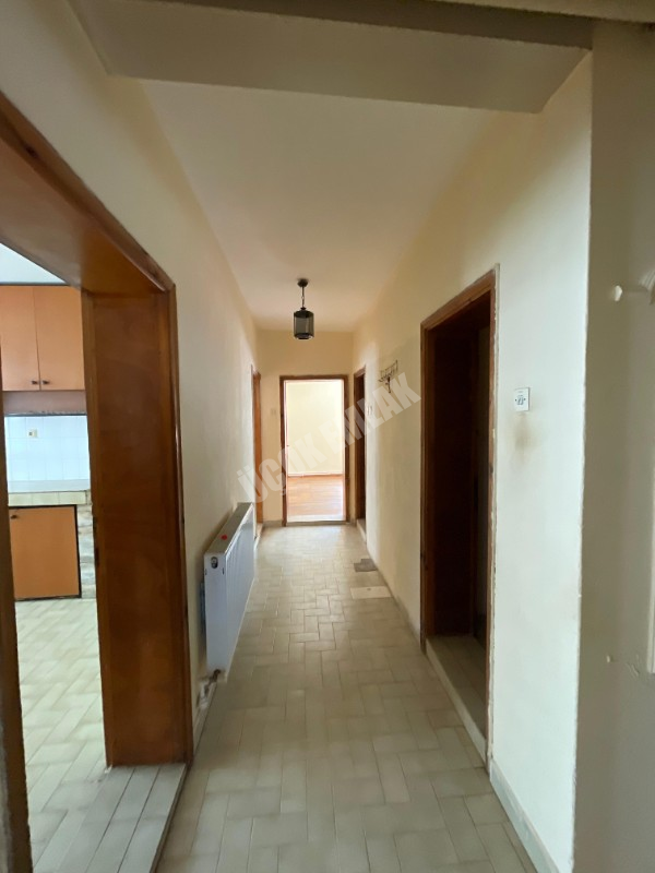 AFYON ÜÇOK EMLAKTAN ESENTEPE MAH KİRALIK 3+1 BAKIMLI DAİRE
