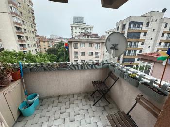 SAHRAYICEDİT’TE METROYA YAKIN BALKONLU KİRALIK 3+1 