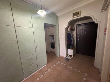SAHRAYICEDİT’TE METROYA YAKIN BALKONLU KİRALIK 3+1 