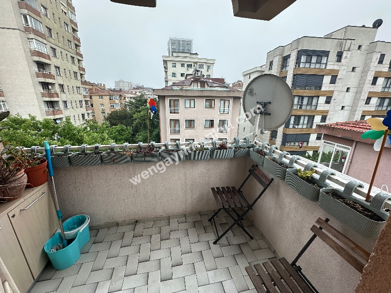 SAHRAYICEDİT’TE METROYA YAKIN BALKONLU KİRALIK 3+1 