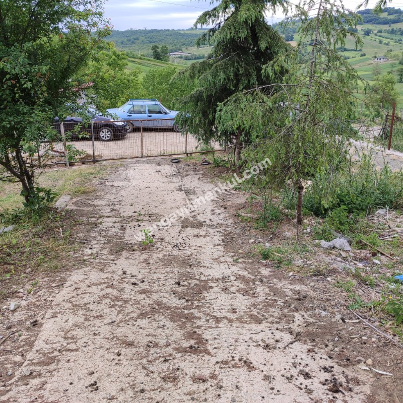 İZMİT/ KAYNARCA MAHALLESİ SATILIK 2.225 M2 ARSA