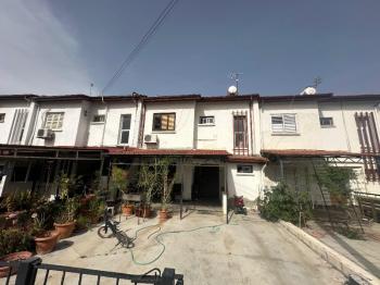 LEFKOŞA GÖÇMENKÖY BÖLGESİNDE SATILIK MÜSTAKİL İKİZ EV ( SOSYAL KONUT ) 
