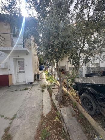 LEFKOŞA KÜÇÜKKAYMAKLI TERMİNAL BÖLGESİNDE SATILIK MÜSTAKİL EV