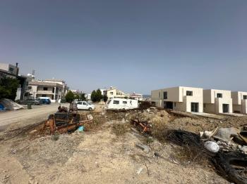 LEFKOŞA AYDEMET METEHAN BÖLGESİNDE SATILIK ARSA 