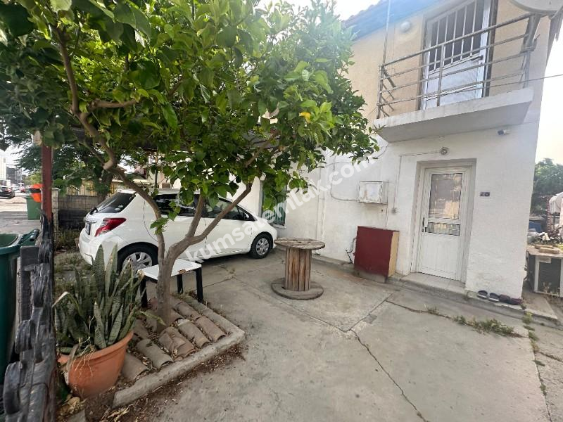 LEFKOŞA KÜÇÜKKAYMAKLI TERMİNAL BÖLGESİNDE SATILIK MÜSTAKİL EV