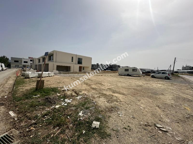 LEFKOŞA AYDEMET METEHAN BÖLGESİNDE SATILIK ARSA 
