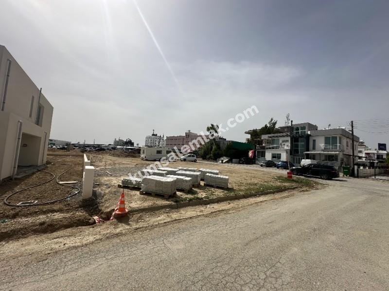 LEFKOŞA AYDEMET METEHAN BÖLGESİNDE SATILIK ARSA 