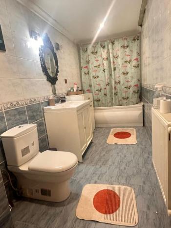 Bostancı Metroya Yakın Genç Binada Satılık Geniş 3+2 Dubleks Daire