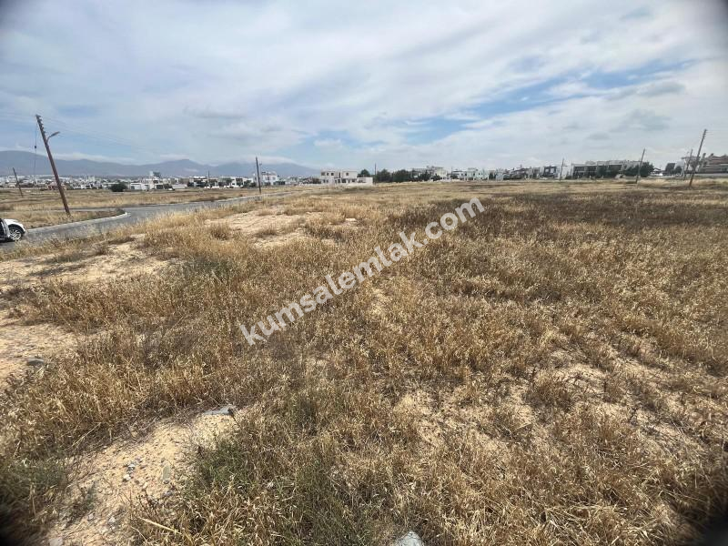LEFKOŞA AYDEMET METEHAN BÖLGESİNDE SATILIK ŞEHİT ÇOCUĞU ARSA