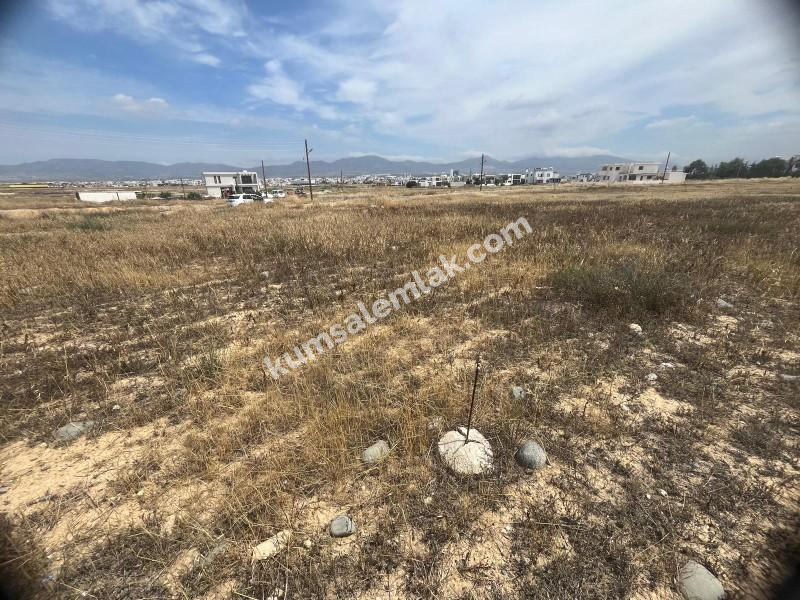 LEFKOŞA AYDEMET METEHAN BÖLGESİNDE SATILIK ŞEHİT ÇOCUĞU ARSA