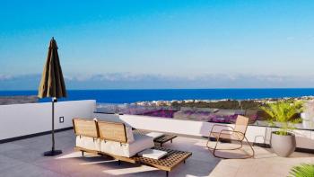 Girne Esentepe Özel Havuzlu ve Çatı Teraslı 2+1 Bungalow