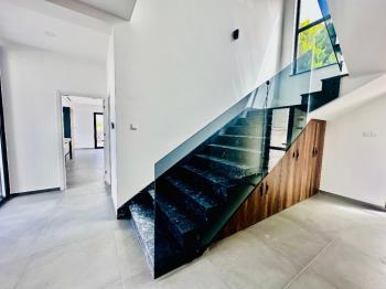 KKTC Girne Zeytinlik Bölgesinde Satılık Türk Tapulu Havuzlu 4+1 Lüks Villa