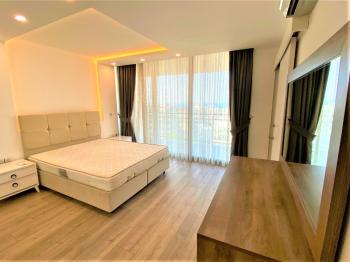 Girne Merkez Akacan Elegance Sitesi Full Deniz ve Havuz Manzaralı Kiralık 3+1 Lüks Daire